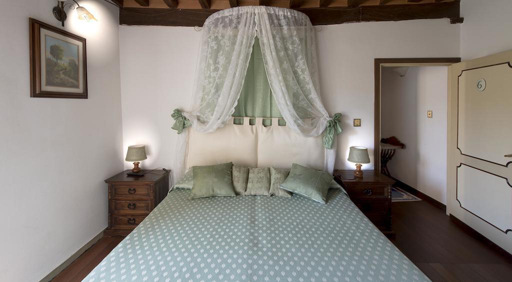 Bed and Breakfast Residenza Di Via Piccardi Губбио Номер фото